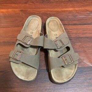 Women Size 10 Faux Suede Sandel Cushioned Hippie Boho Chic Cushionare Beach